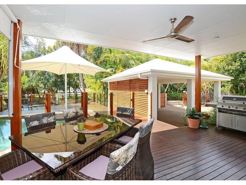 3 Sempfs Road, Dundowran Beach QLD 4655