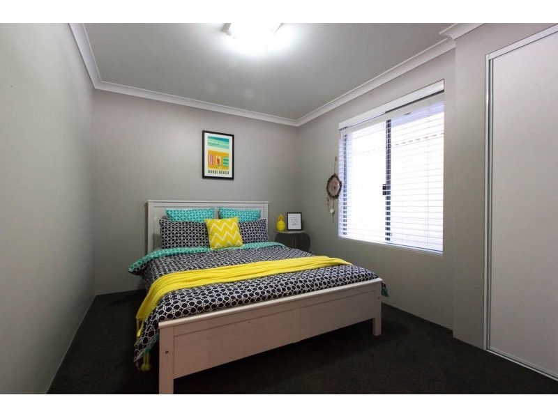 19 Fernando Parkway, Iluka WA 6028