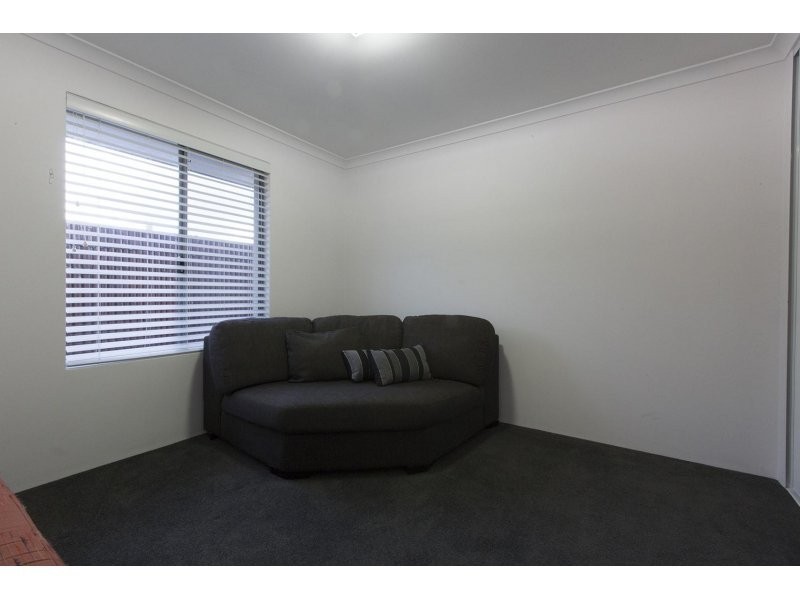 19 Fernando Parkway, Iluka WA 6028