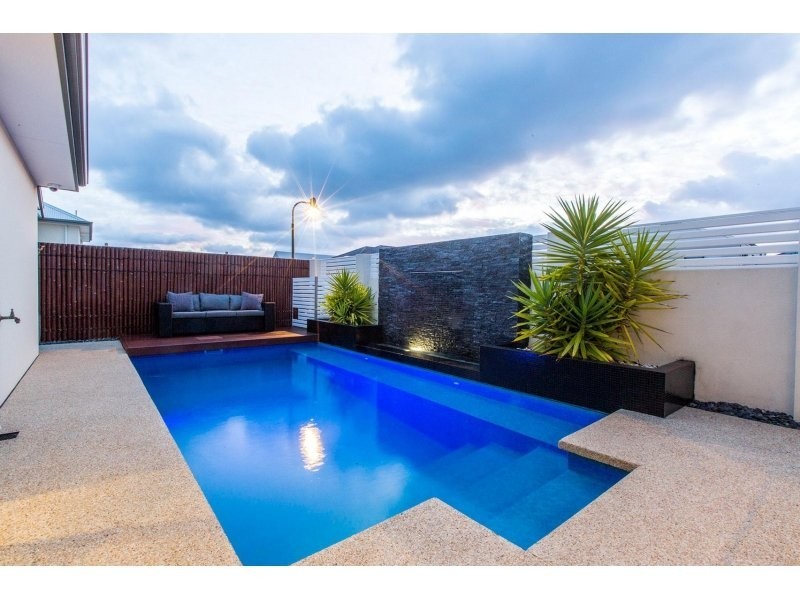 19 Fernando Parkway, Iluka WA 6028