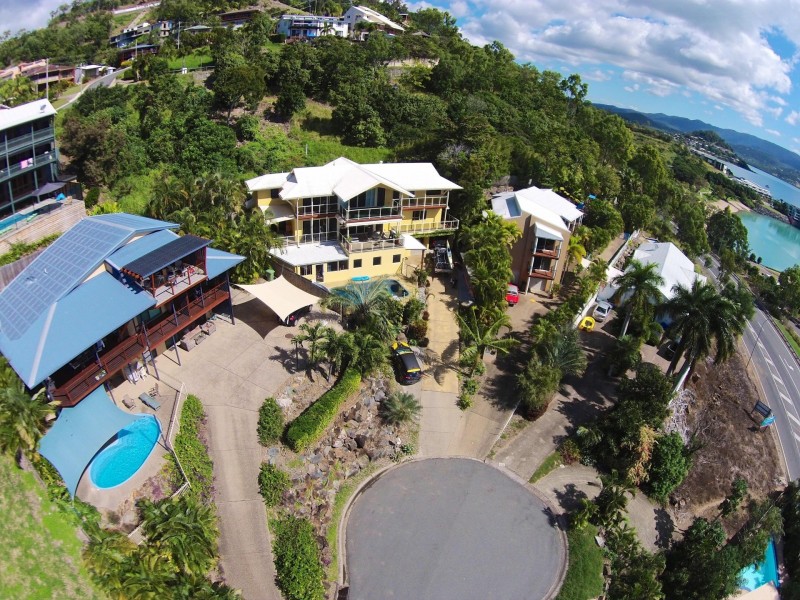 4 Airlie Crescent, Airlie Beach QLD 4802