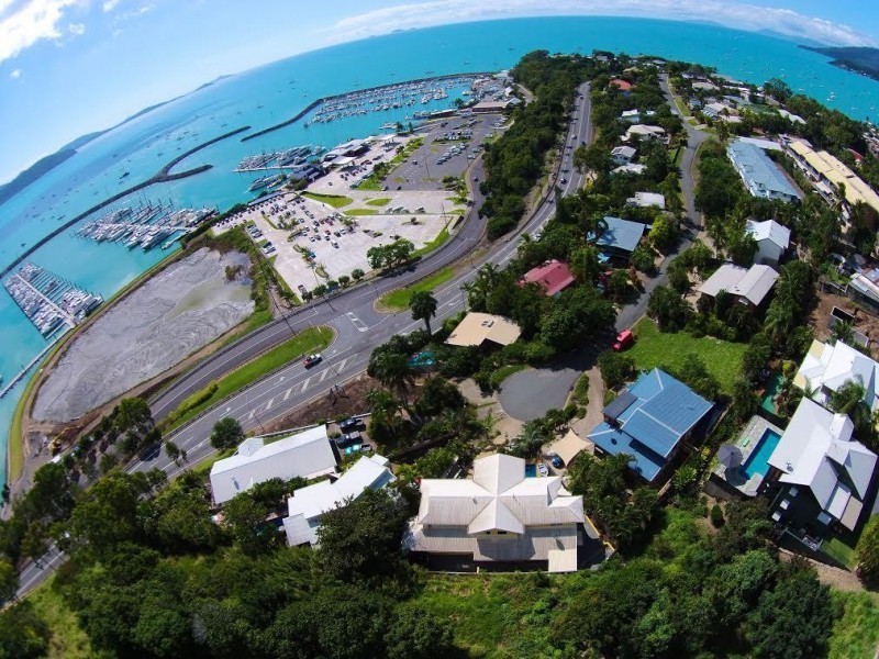 4 Airlie Crescent, Airlie Beach QLD 4802