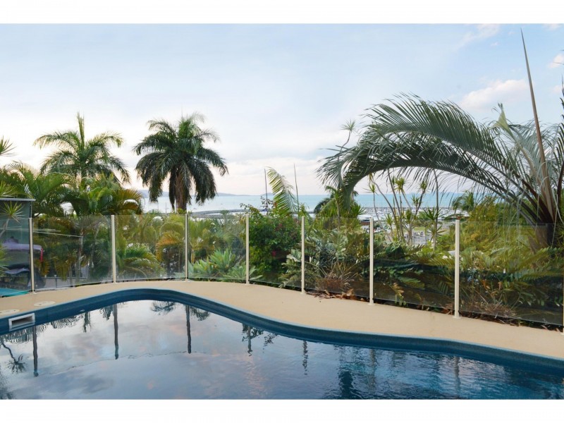 4 Airlie Crescent, Airlie Beach QLD 4802