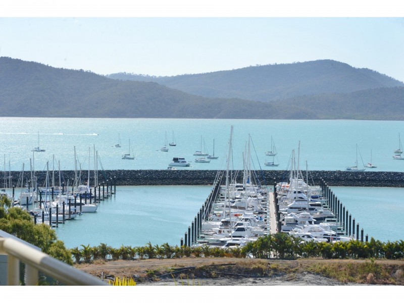 4 Airlie Crescent, Airlie Beach QLD 4802