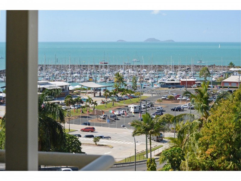 4 Airlie Crescent, Airlie Beach QLD 4802