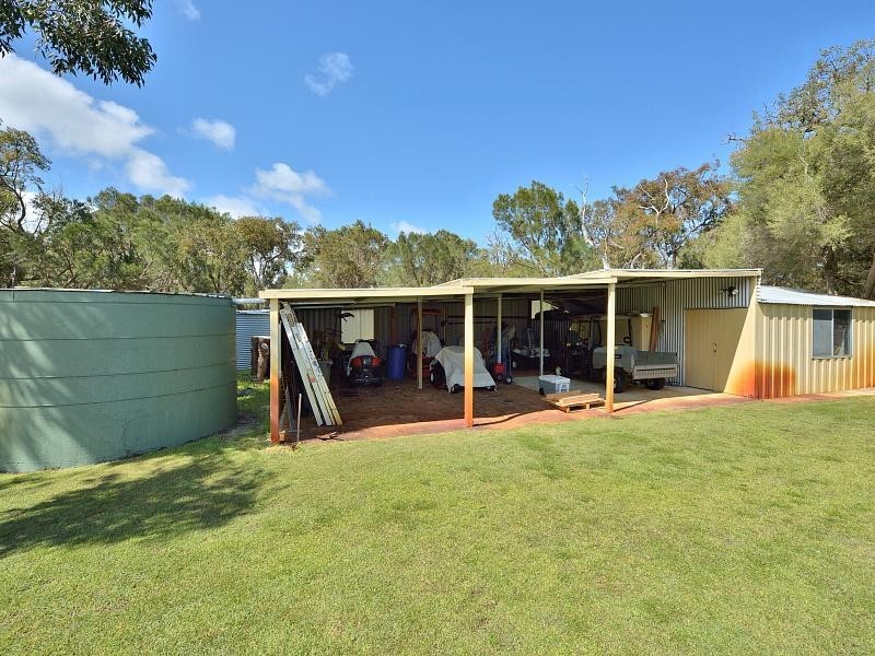 1 Morrel Close, Parklands WA 6180