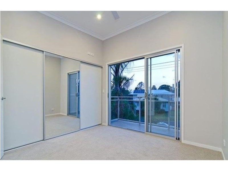 2/11 Lucy Street, Gaythorne QLD 4051