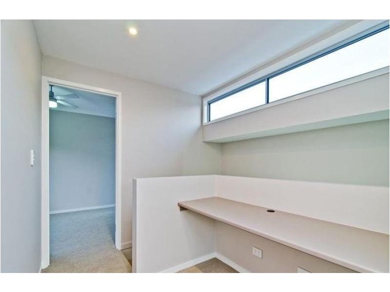 2/11 Lucy Street, Gaythorne QLD 4051