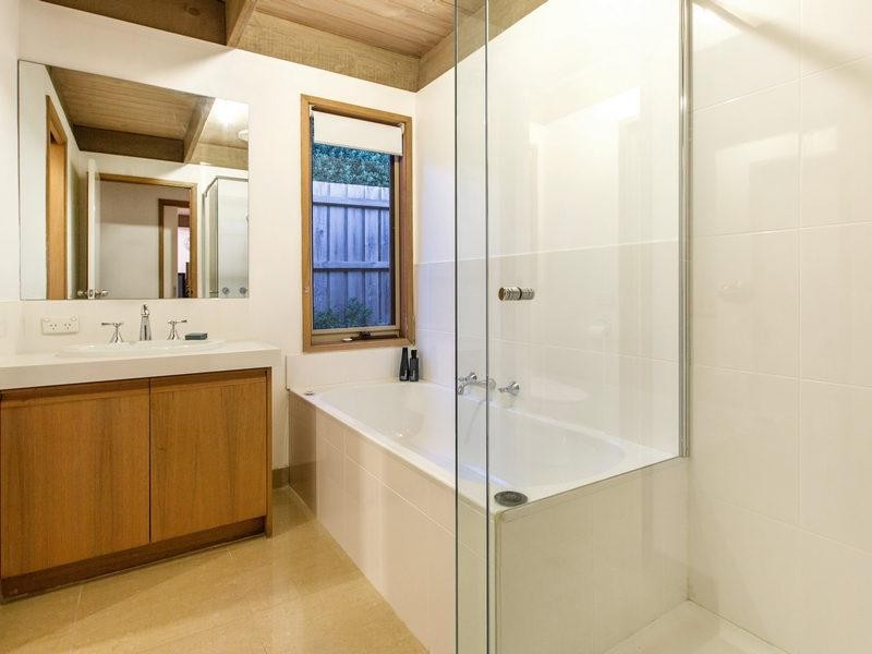 2 Luke Court, Frankston South VIC 3199