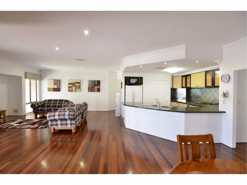 2 Delaporte Turn, Baldivis WA 6171