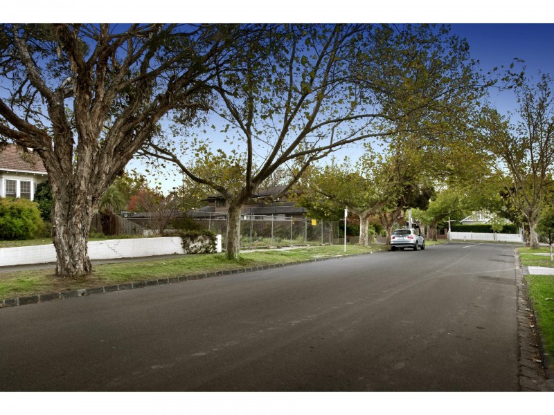 7 Creswick Street, Deepdene VIC 3103
