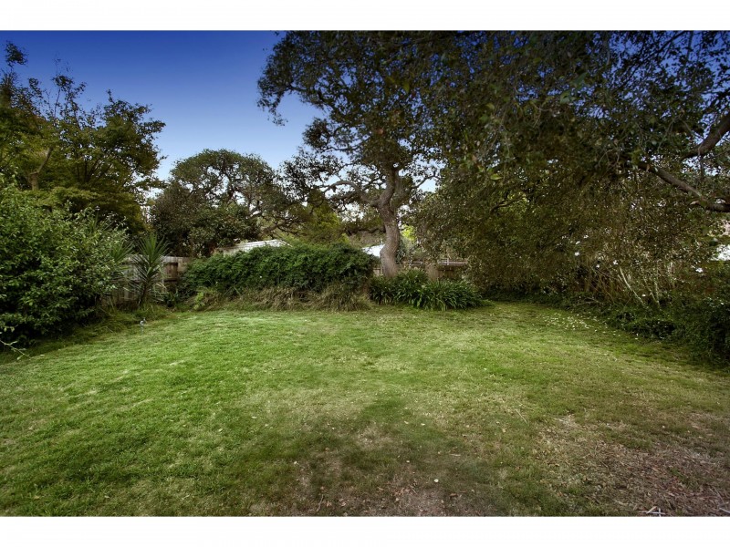 7 Creswick Street, Deepdene VIC 3103