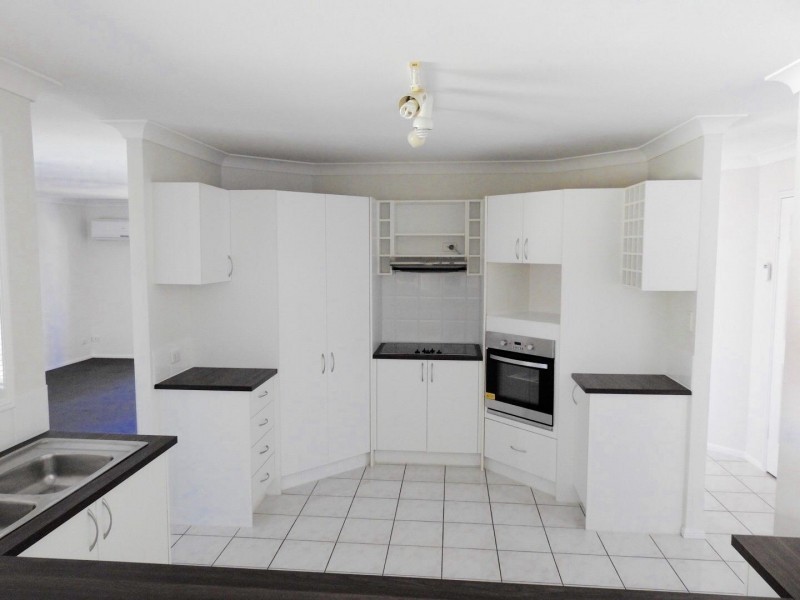 7 Jitra Place, Tanah Merah QLD 4128