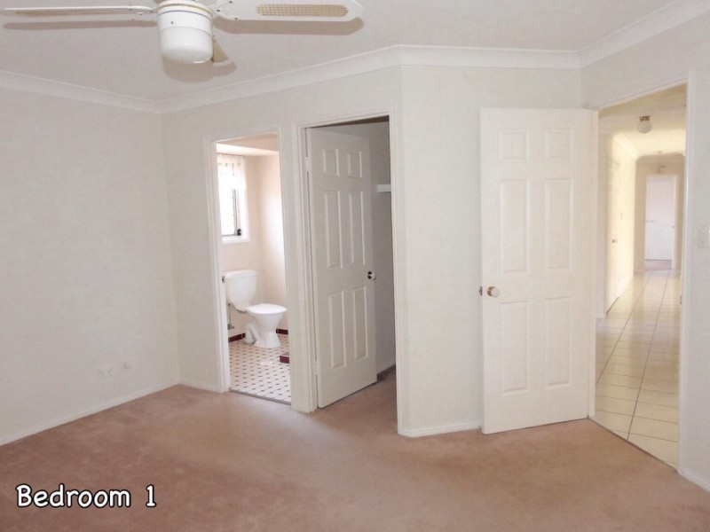 7 Jitra Place, Tanah Merah QLD 4128