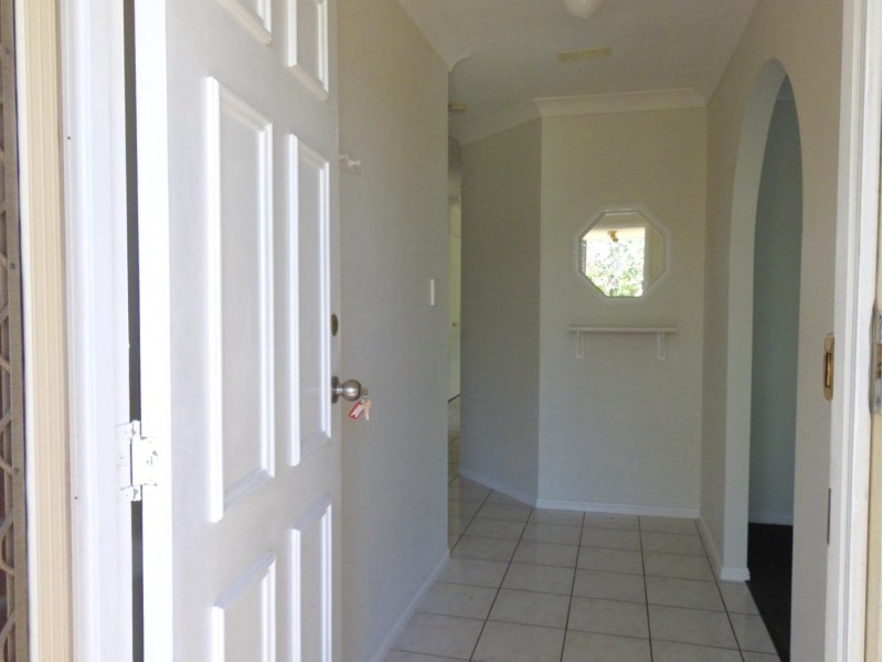 7 Jitra Place, Tanah Merah QLD 4128