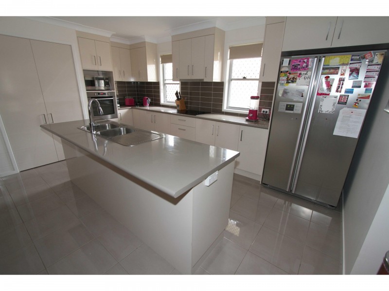 13 Jerrys Place, Thornlands QLD 4164