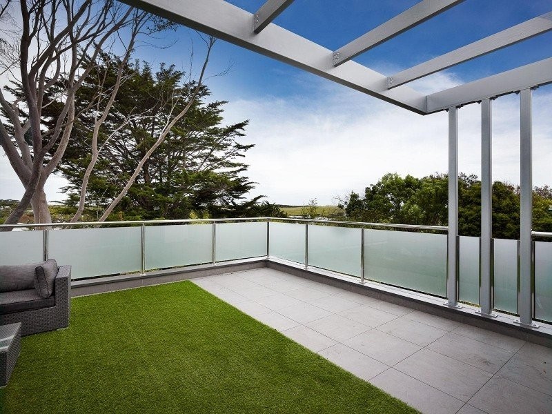 27 Hollywood Crescent, Smiths Beach VIC 3922