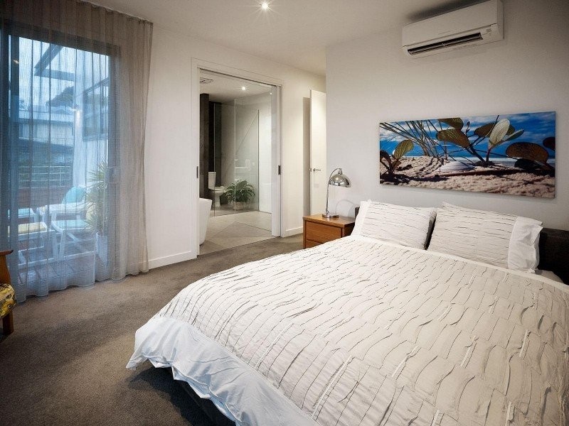 27 Hollywood Crescent, Smiths Beach VIC 3922