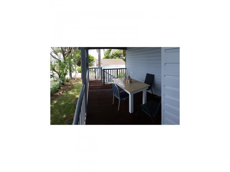 12 Peak Street, Harristown QLD 4350