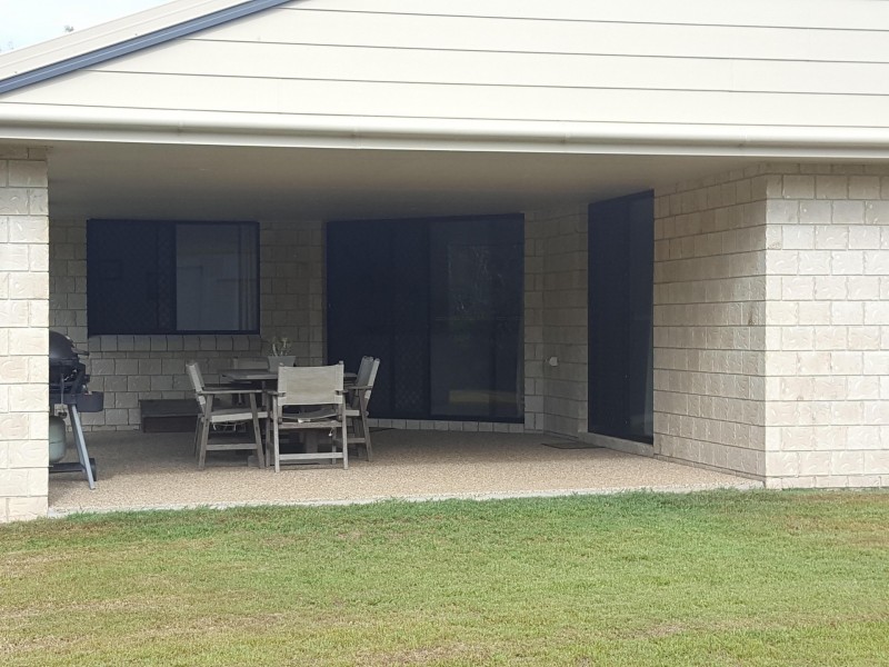 2 Lyndhurst Avenue, Emu Park QLD 4710