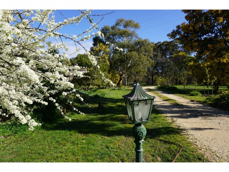 40 Phillips Road, Taradale VIC 3447