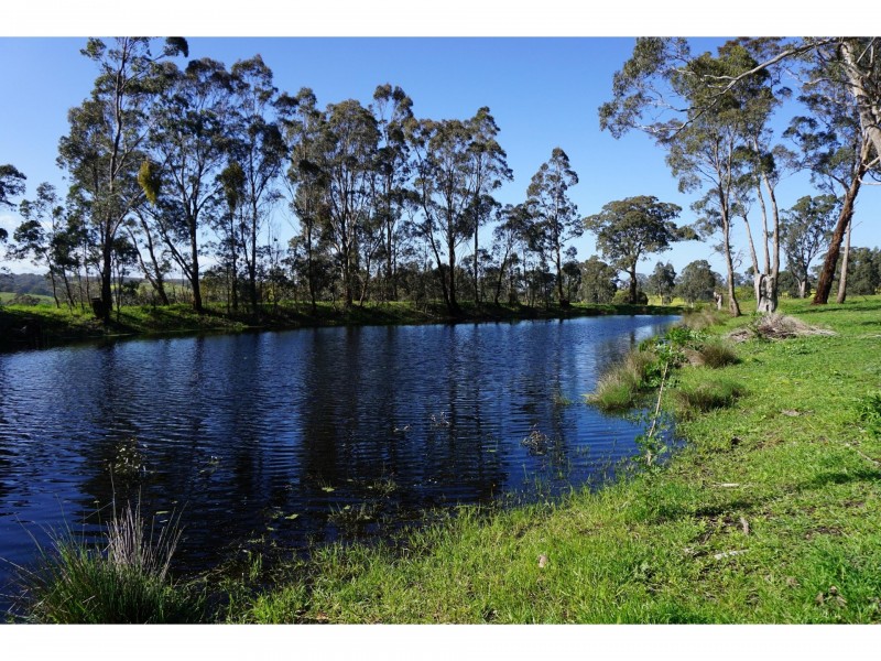 40 Phillips Road, Taradale VIC 3447