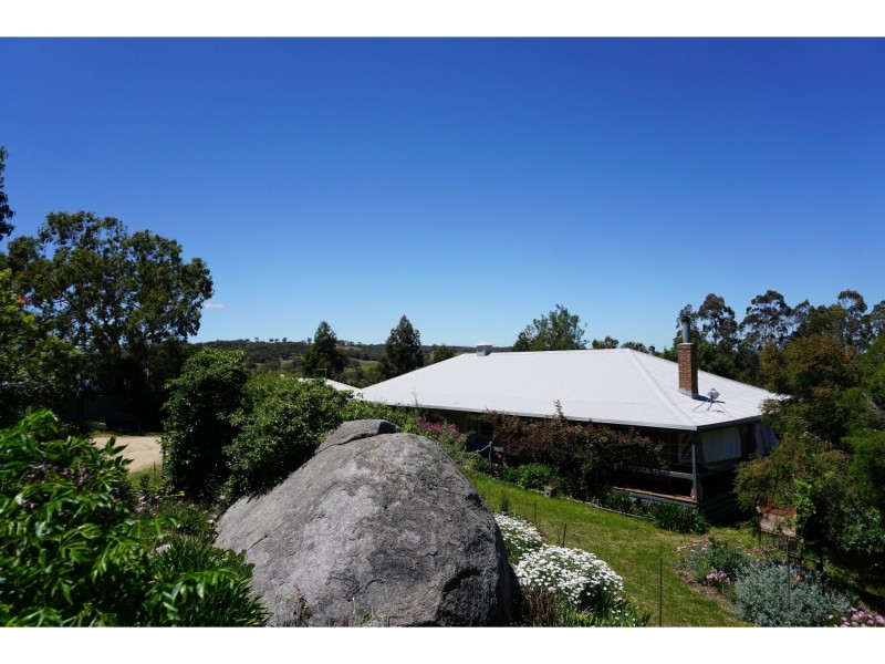 40 Phillips Road, Taradale VIC 3447