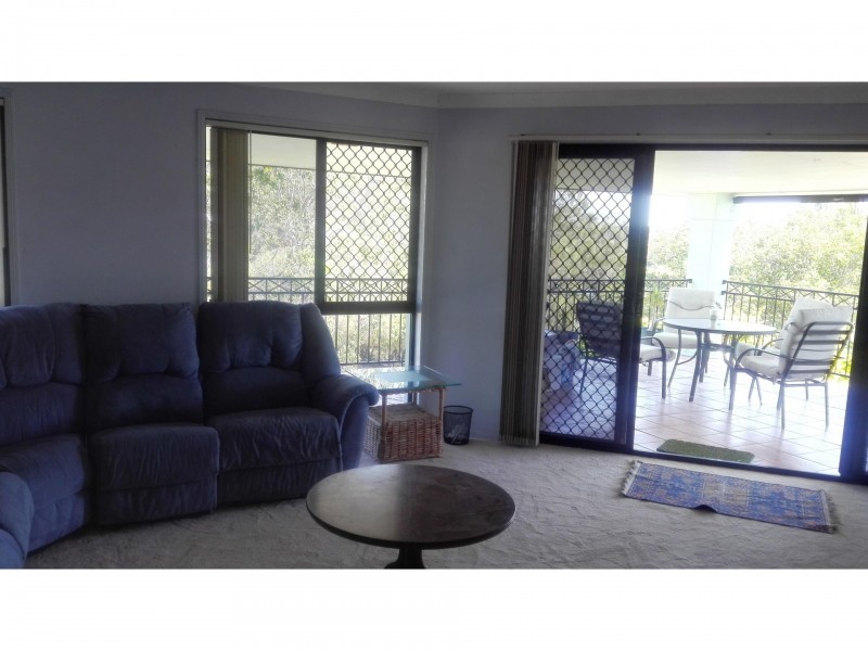 18 Lochside Drive, North Lakes QLD 4509