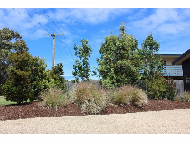 22 Galleon Crescent, Sunset Strip VIC 3922