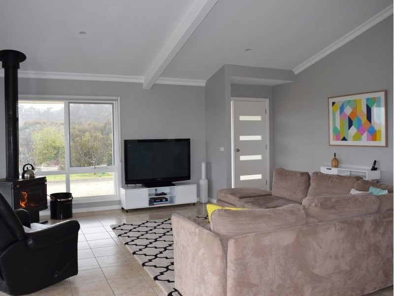 140 Gaaschs Road, Harcourt VIC 3453