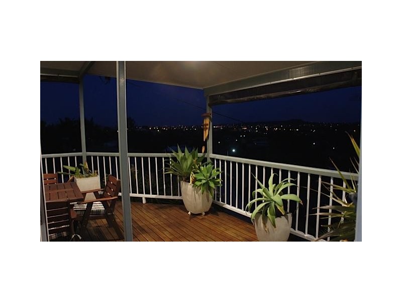 43 Apollo Drive, Clinton QLD 4680