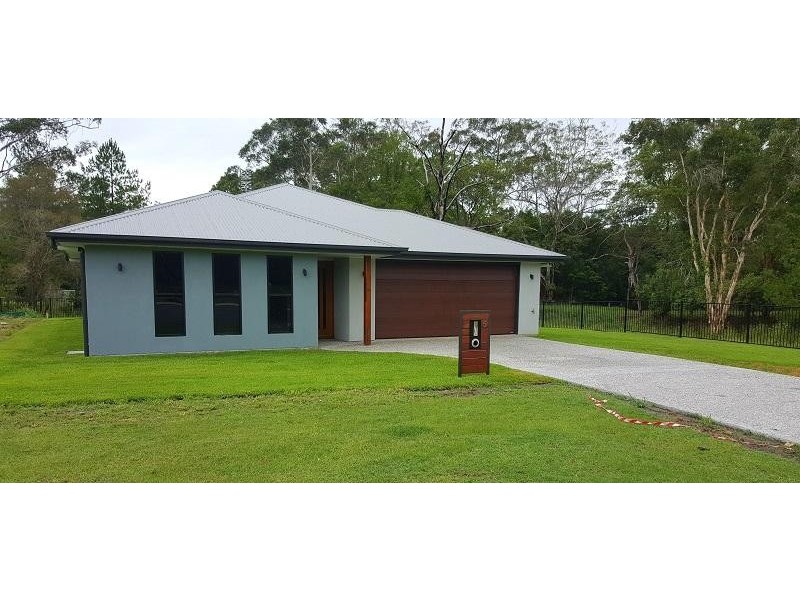 5 Hooper Court, Landsborough QLD 4550
