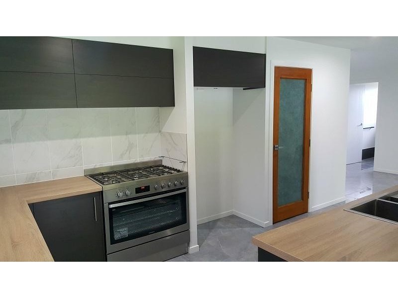 5 Hooper Court, Landsborough QLD 4550