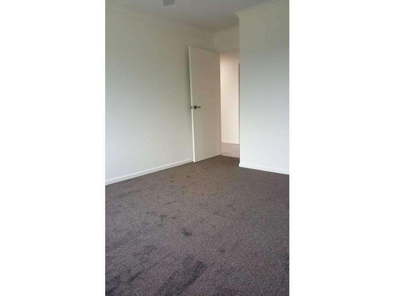 5 Hooper Court, Landsborough QLD 4550