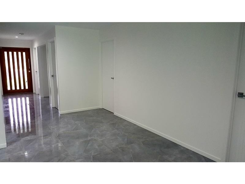 5 Hooper Court, Landsborough QLD 4550