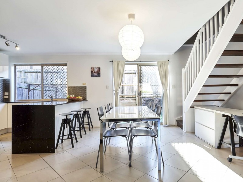 3/841 Old Cleveland Road, Carina QLD 4152