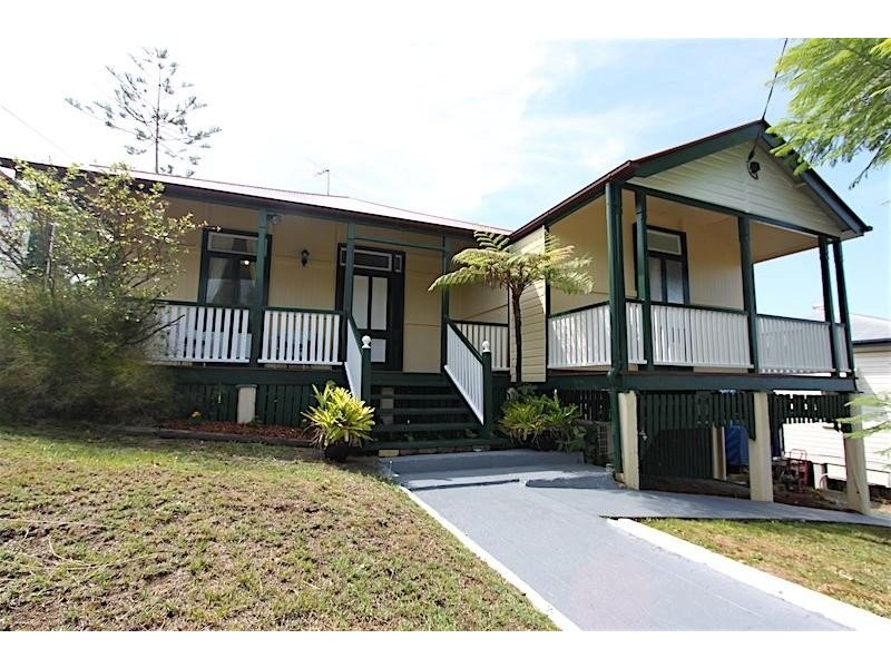 22 Hanworth Street, East Brisbane QLD 4169