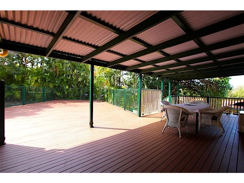 22 Hanworth Street, East Brisbane QLD 4169