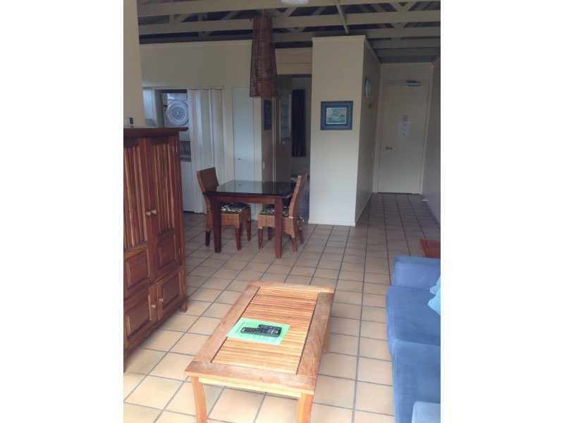 11/9 Rainbow Shores Drive, Rainbow Beach QLD 4581