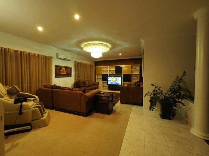 23 Bernborough Place, Bridgeman Downs QLD 4035