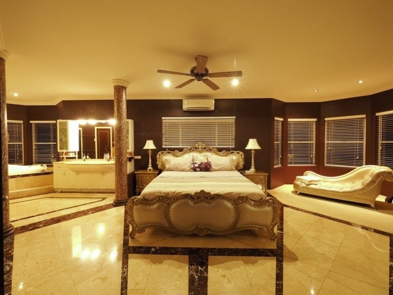 23 Bernborough Place, Bridgeman Downs QLD 4035