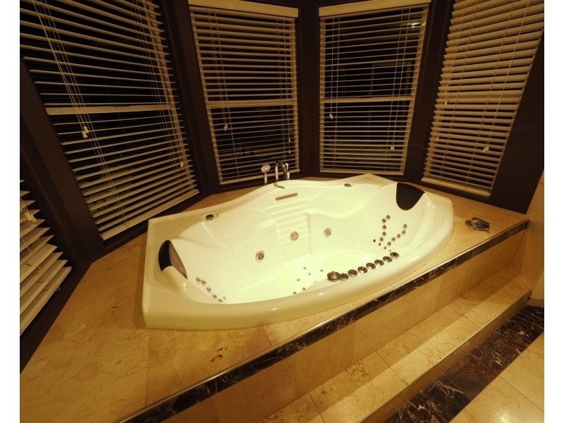 23 Bernborough Place, Bridgeman Downs QLD 4035