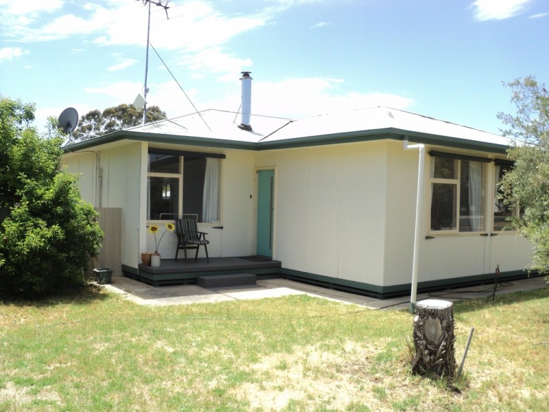 35 Peake Terrace, Coonalpyn SA 5265