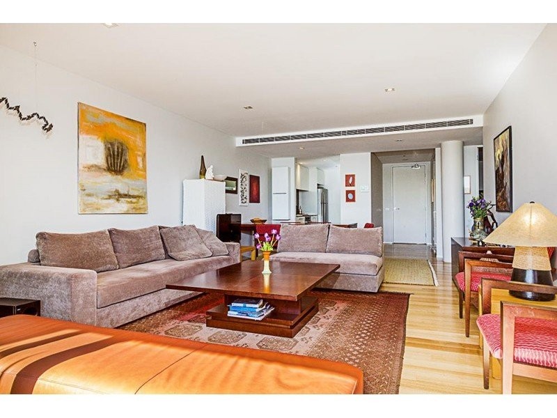 8/17 Trevillian Quay, Kingston ACT 2604