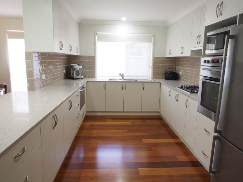 18 Michelle Street, Bellmere QLD 4510