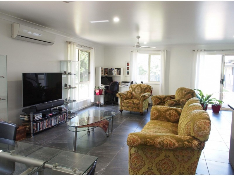18 Michelle Street, Bellmere QLD 4510