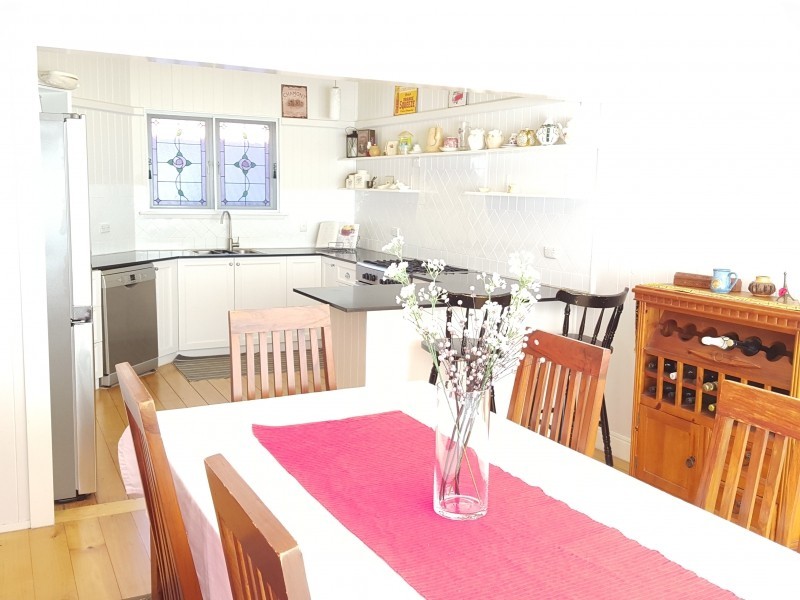 9 Kenneth Street, North Toowoomba QLD 4350