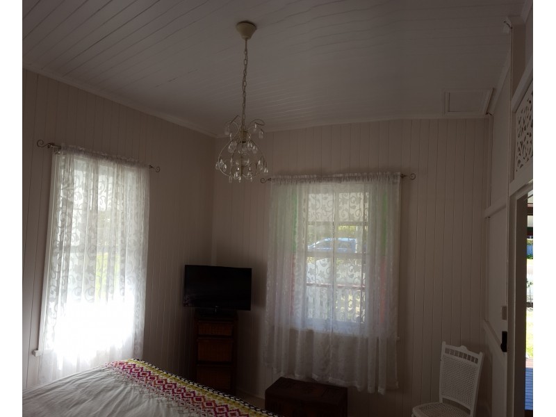 9 Kenneth Street, North Toowoomba QLD 4350