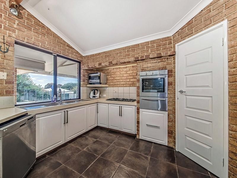 45 Outlook Drive, Edgewater WA 6027