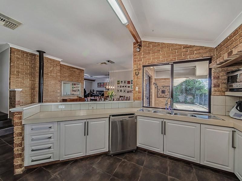 45 Outlook Drive, Edgewater WA 6027